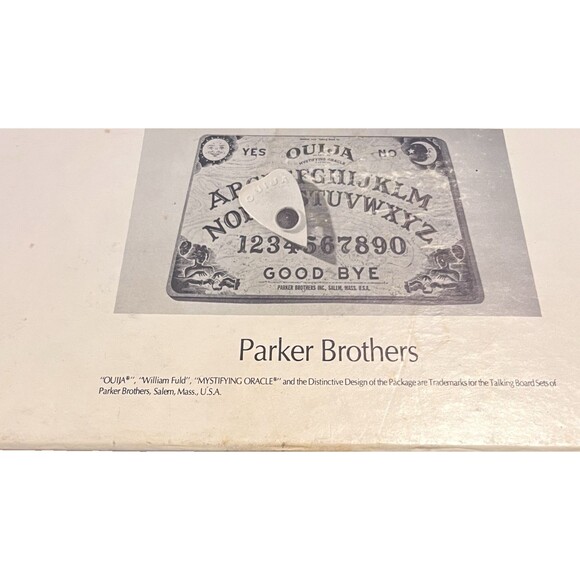 Vintage 1972 Ouija Board Mystifying Oracle William Fuld Parker Brothers USA - Picture 9 of 16